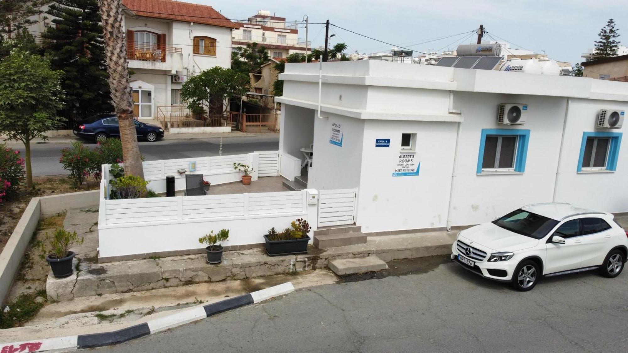 Apollo Rooms By Albert'S Apartment Larnaca Exterior foto